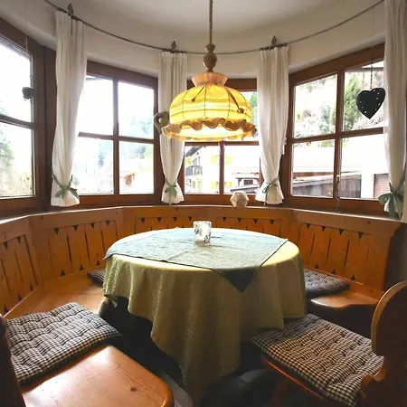 Apartment Mit Garten In Partenkirchen Garmisch-Partenkirchen